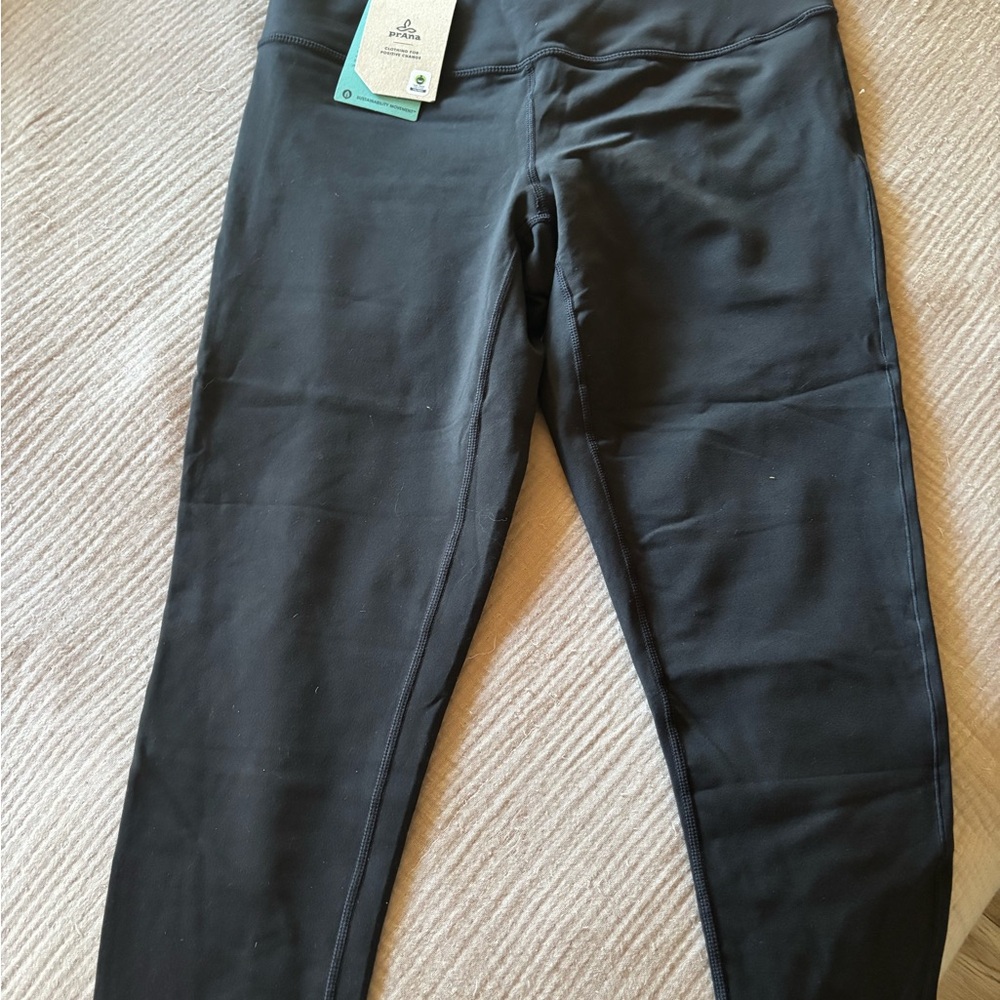 Prana Black Activewear Transform Capri Leggings